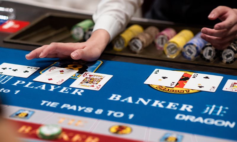 Đếm bài Baccarat là gì?